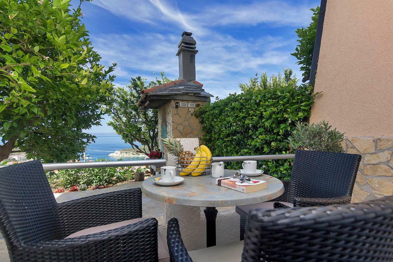 Villa Sukara Makarska Luaran gambar
